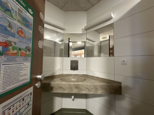 Nordsee Camping Neuharlingersiel -Sanitärgebäude Kapitänshus