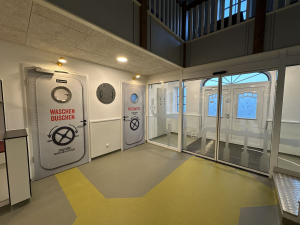 Nordsee Camping Neuharlingersiel -Sanitärgebäude Kapitänshus