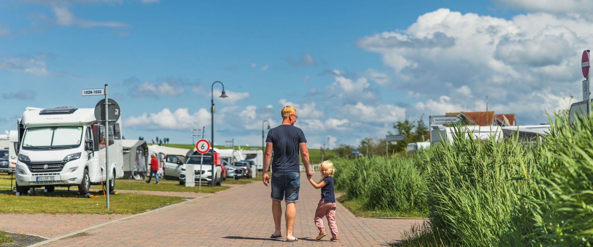 Nordsee-Camping Neuharlingersiel - Platz am Deich Nordsee-Camping Neuharlingersiel - Platz am Deich