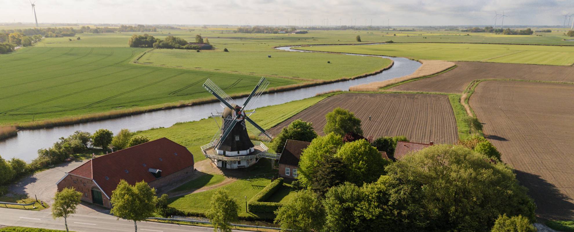 Nachbarorte Neuharlingersiel - Seriemer Mühle Nachbarorte Neuharlingersiel - Seriemer Mühle